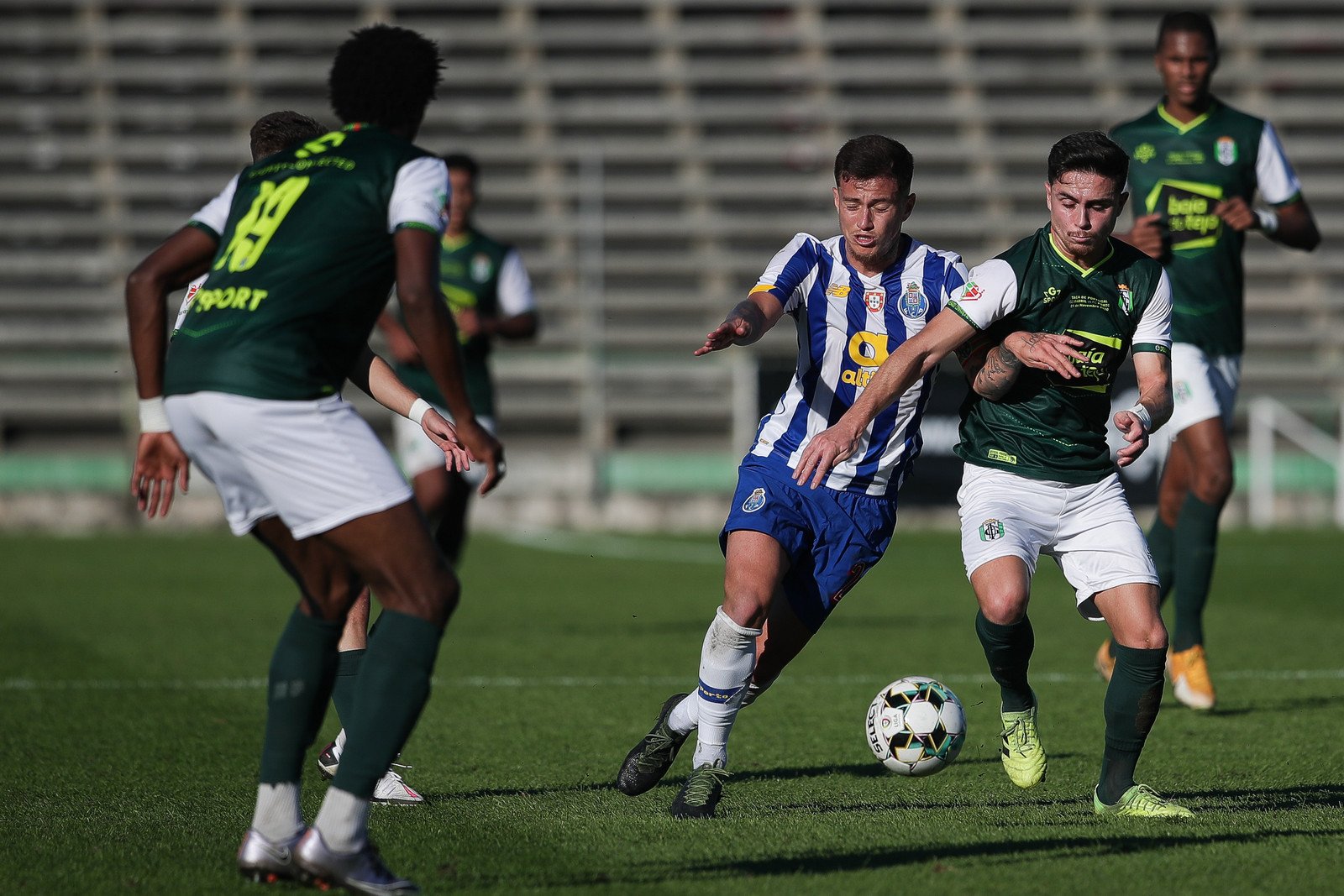 O reencontro entre Fabril e Porto após mais de 40 anos foi o ponto alto da Taça de Portugal